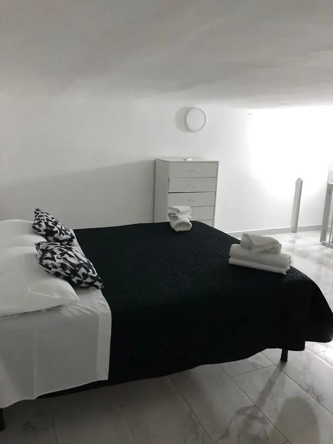 Casetta Bianca Apartment Naples Italy